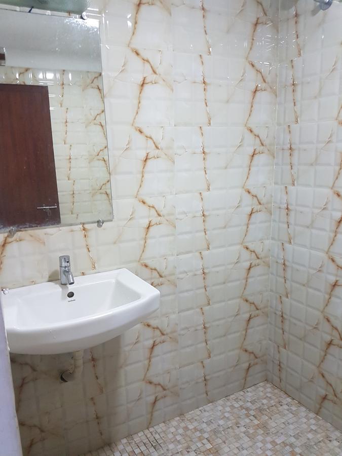מלון נדומבסרי Princess Residency מראה חיצוני תמונה